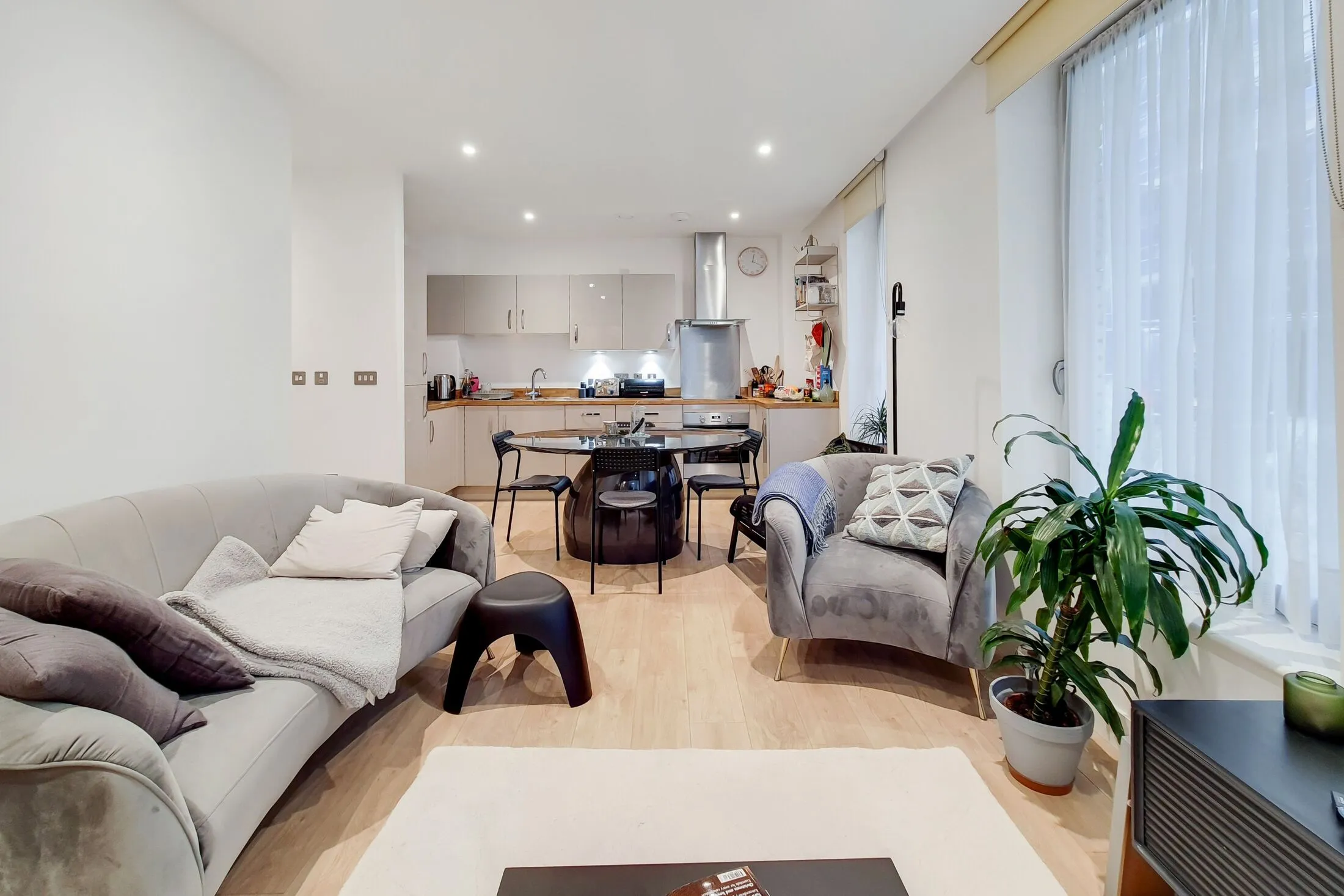 Flat East Parkside in Greater London