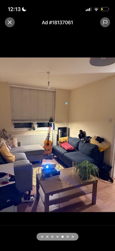 Room Grand Union Crescent in Greater London