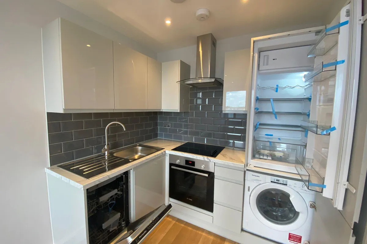 Flat Mitchell Road in Eastleigh