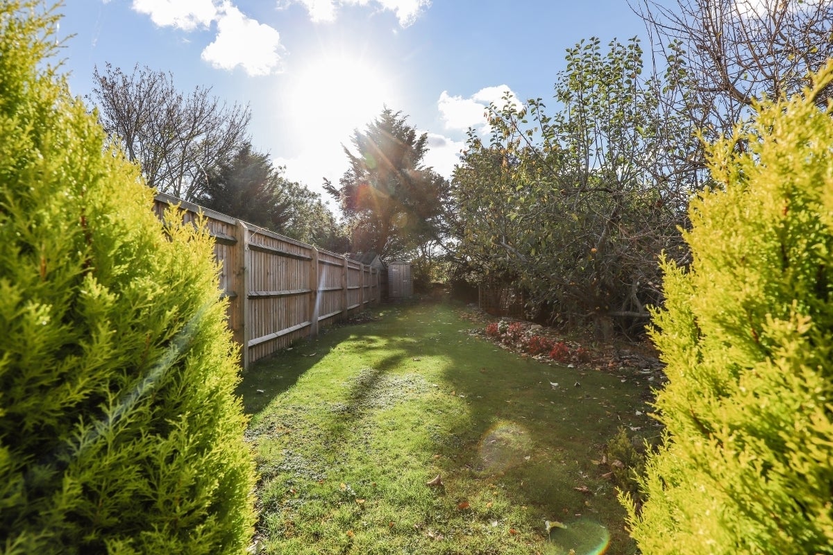 Flat Spinners Court in West Oxfordshire