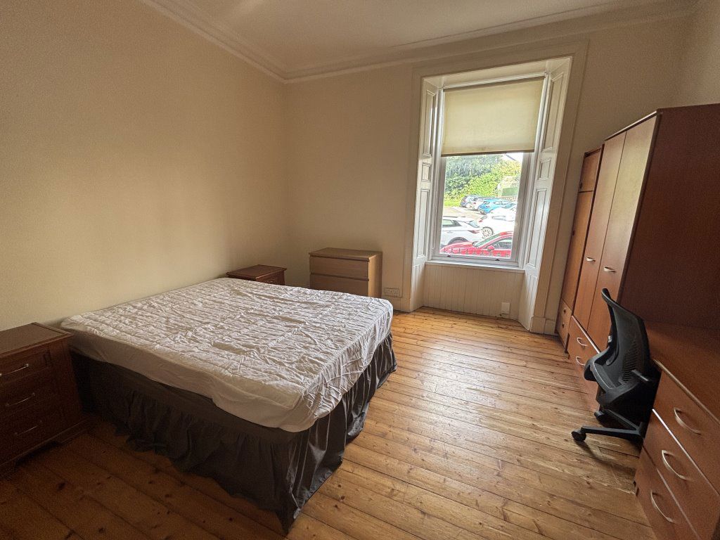 Room Perth Road in Dundee
