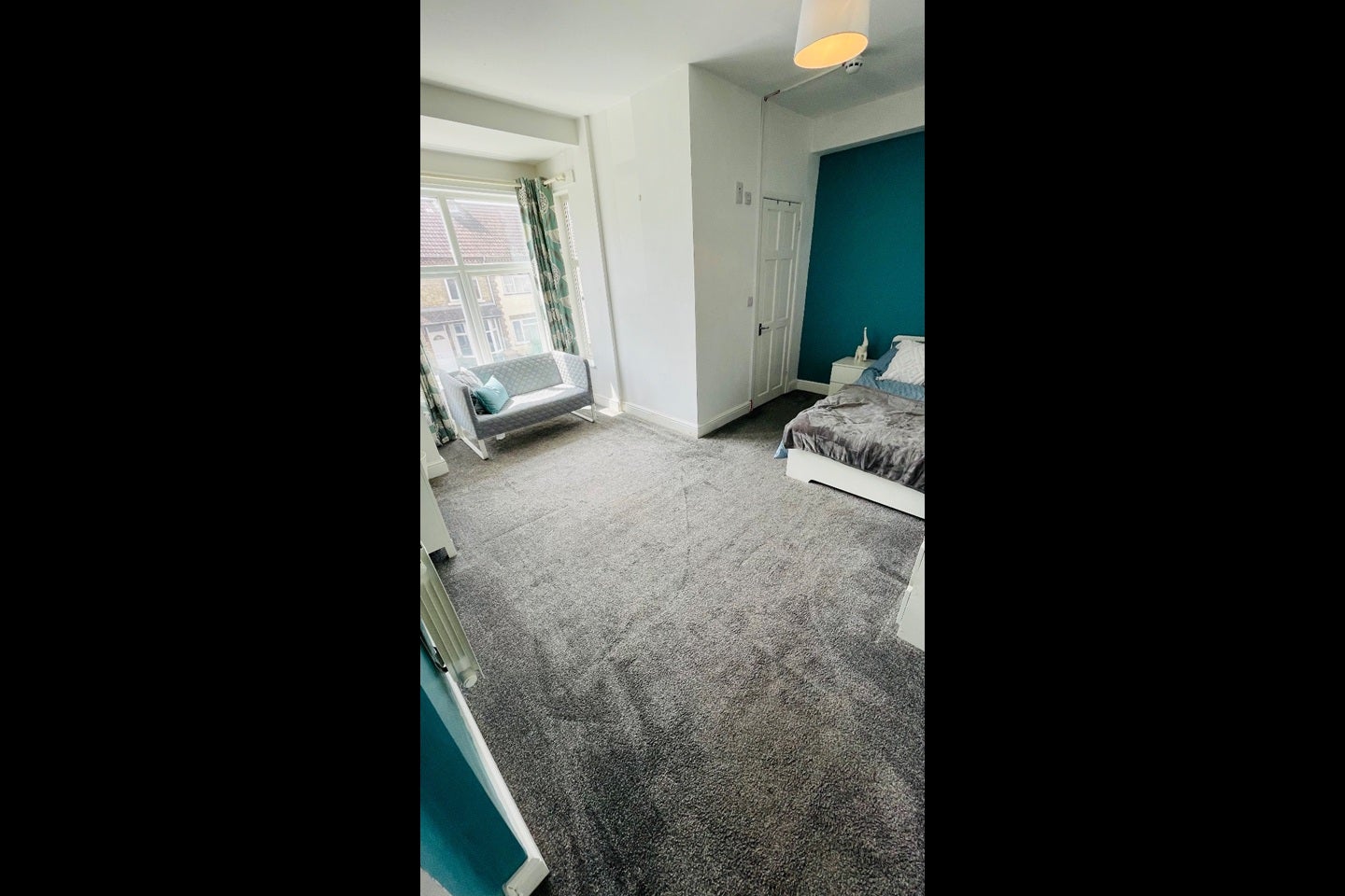 Room Queens Walk in Peterborough