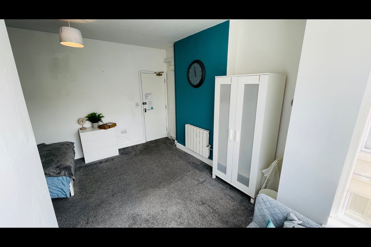 Room Queens Walk in Peterborough
