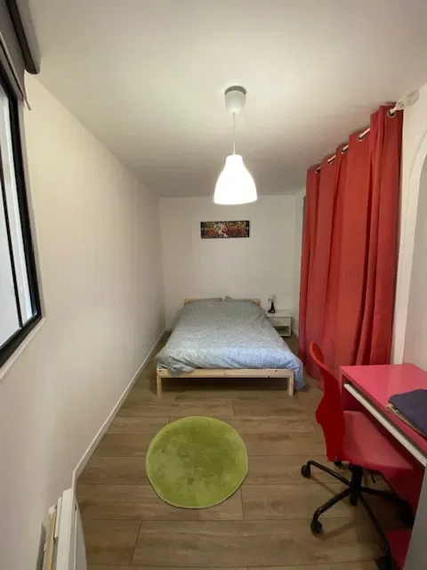 Room Chemin de la Malate in Besançon