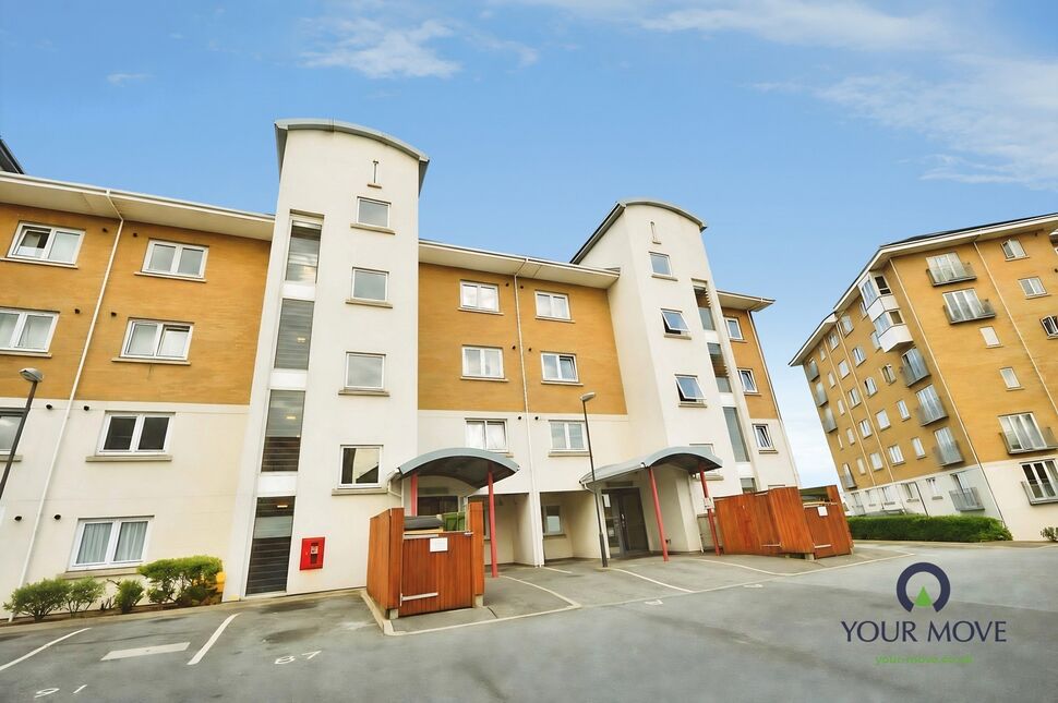 Flat Chichester Wharf in Greater London