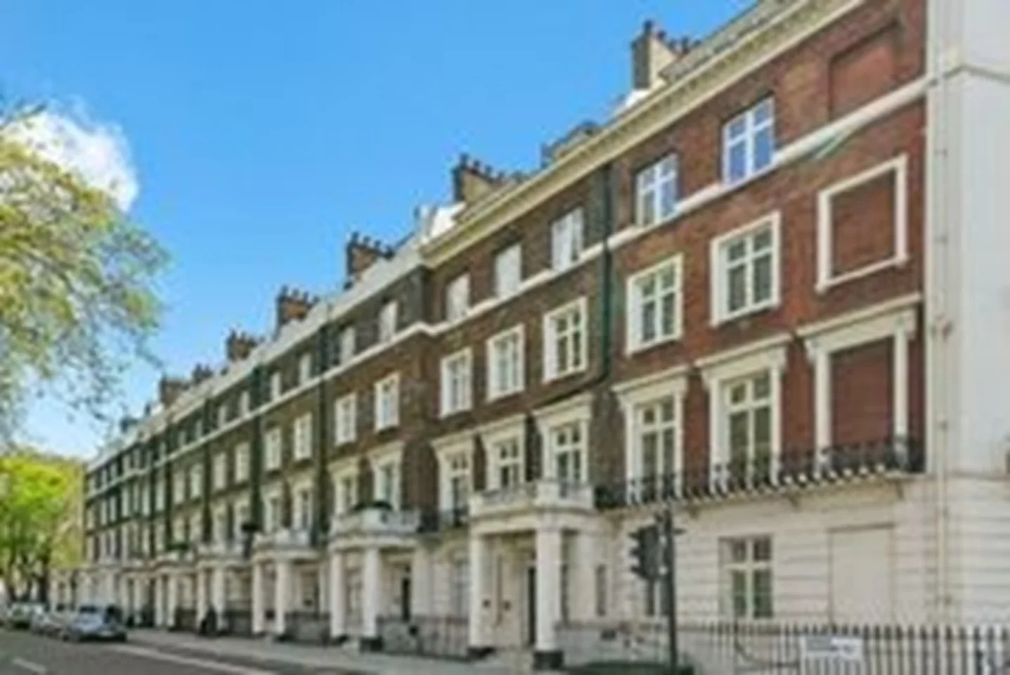 Flat Sussex Gardens in City of Westminster