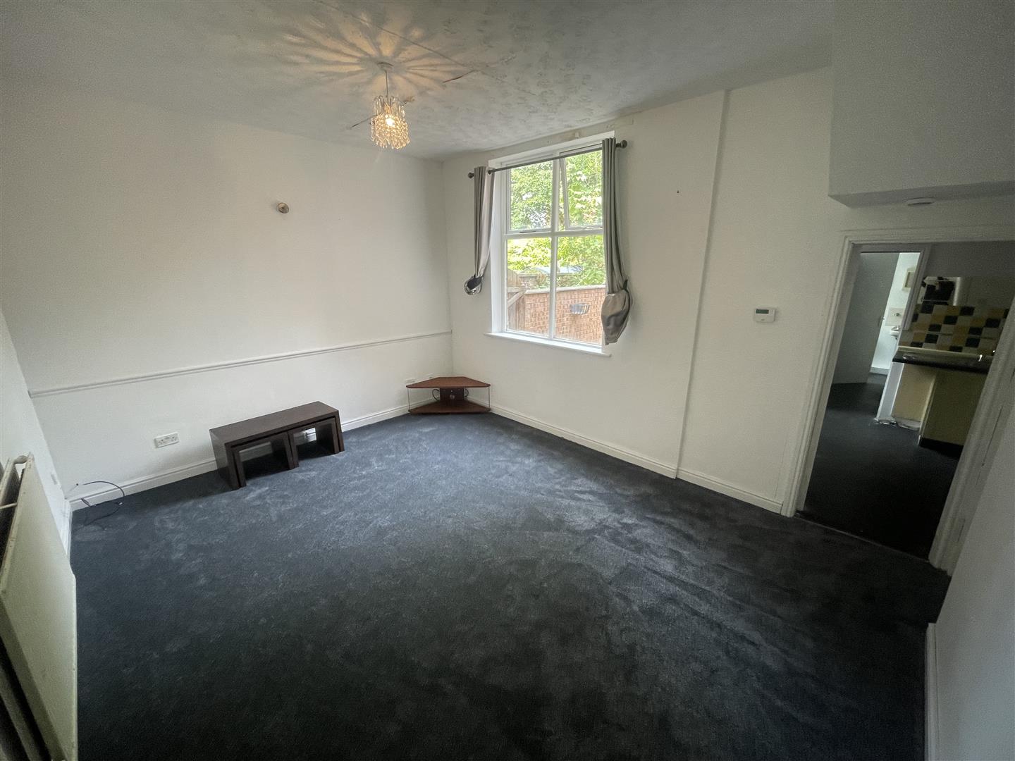 Flat Brackenbury Road in Preston