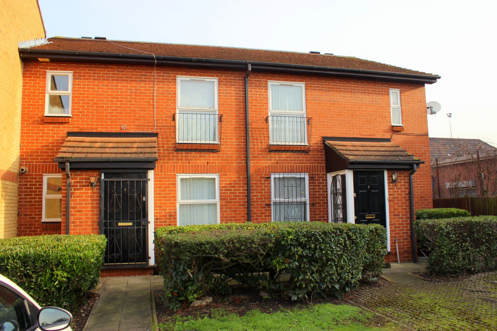 Flat Cranberry Lane in Greater London