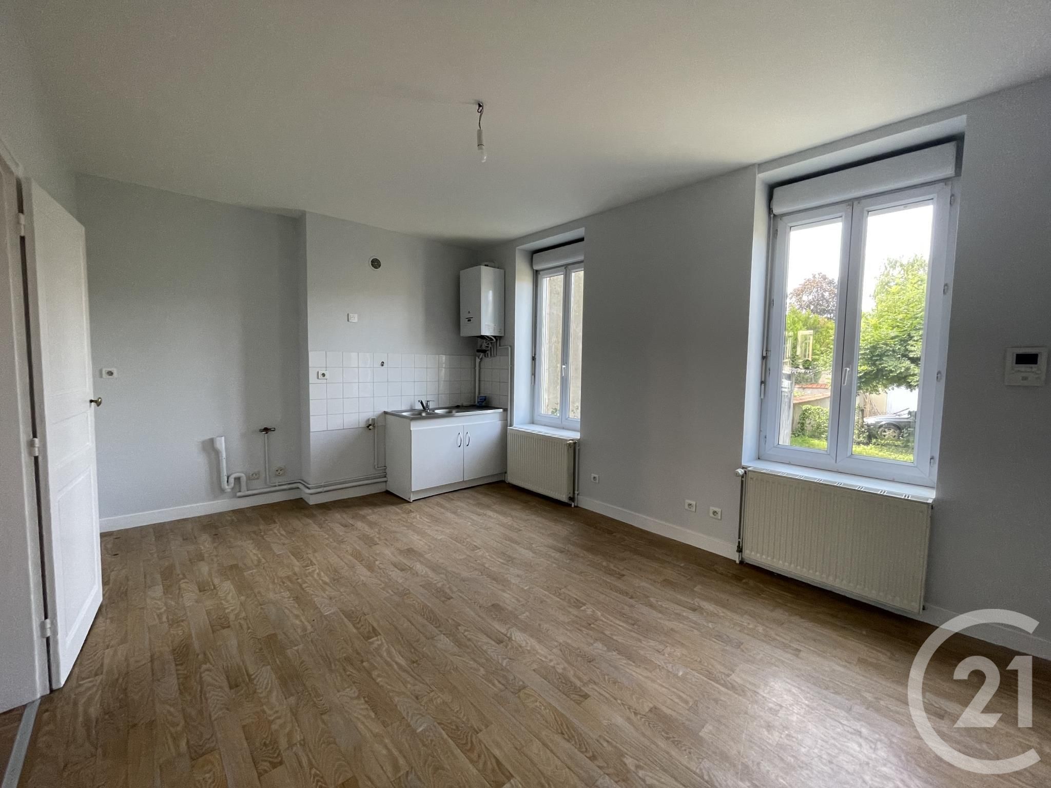 Flat Cours Jean Jaurès in Moulins