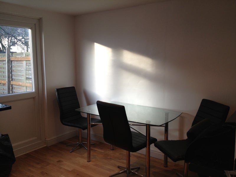 Room Devenay Road in Greater London