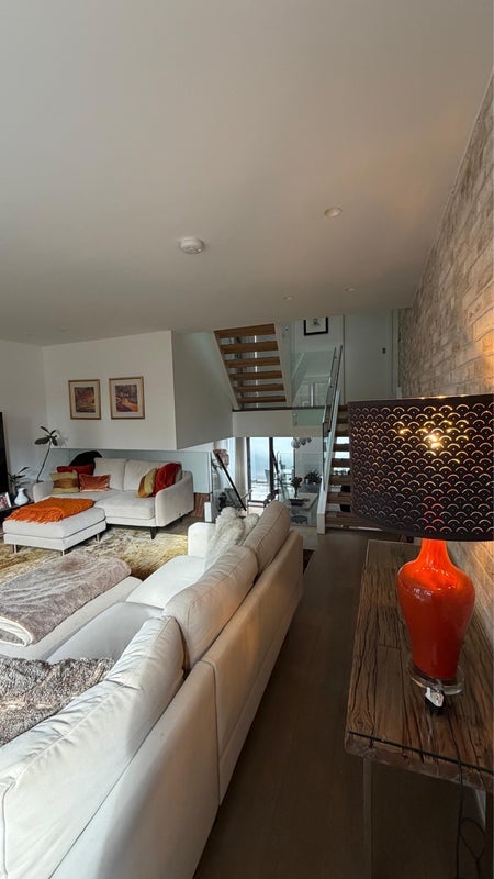 Room Oaklands Place in Greater London