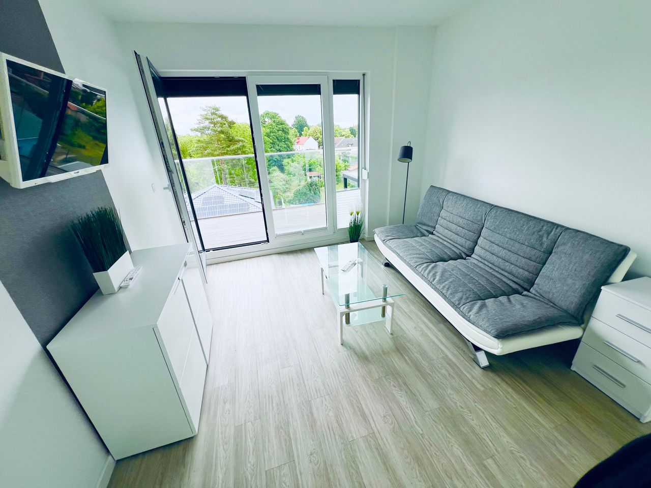 Wohnung Romain-Rolland-Straße in Berlin