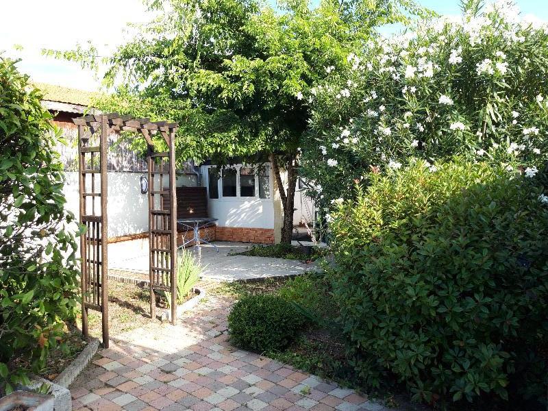 Flat Rue des Treilles in Libourne