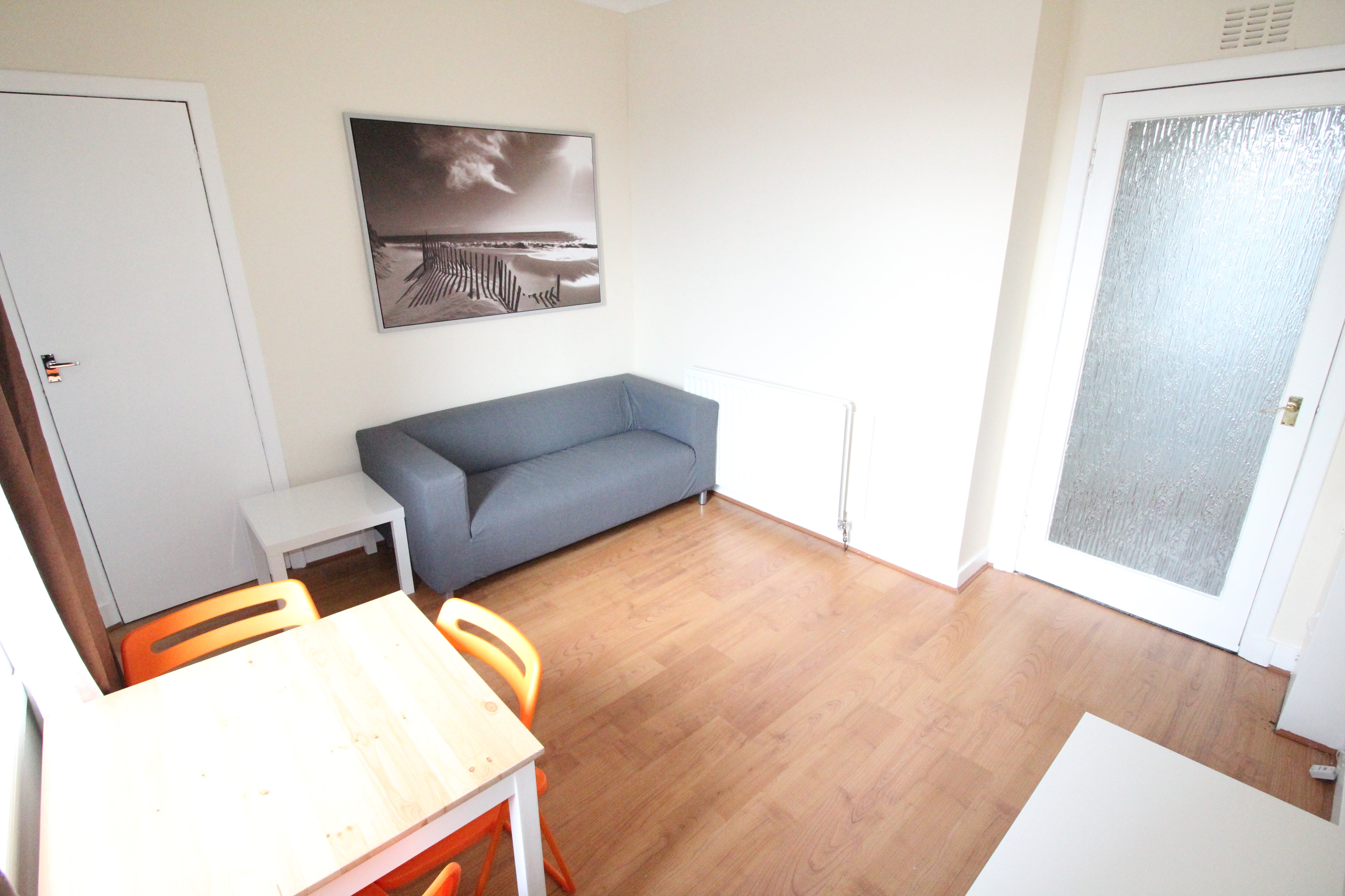 Flat Powis Place in Aberdeen City