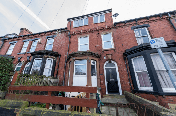 Flat Woodsley Road in Leeds