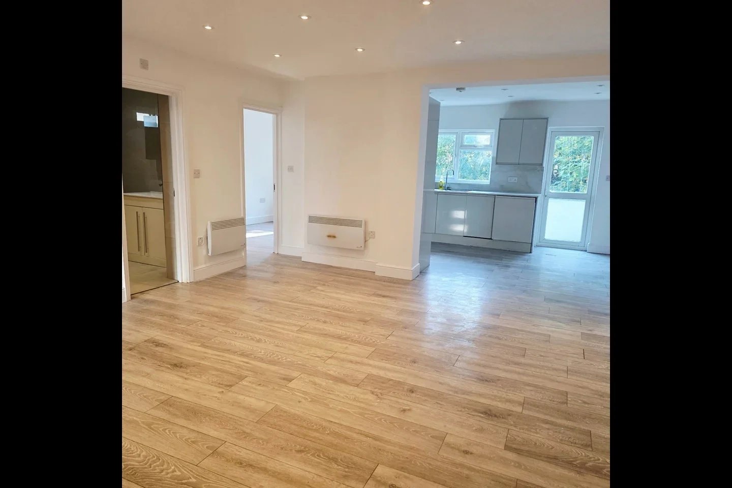 Flat The Grove in Greater London