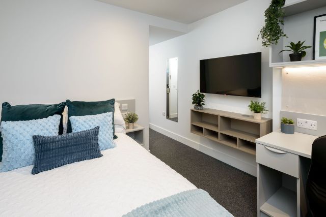 Room Tenter Street in Sheffield