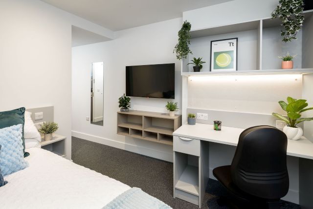 Room Tenter Street in Sheffield