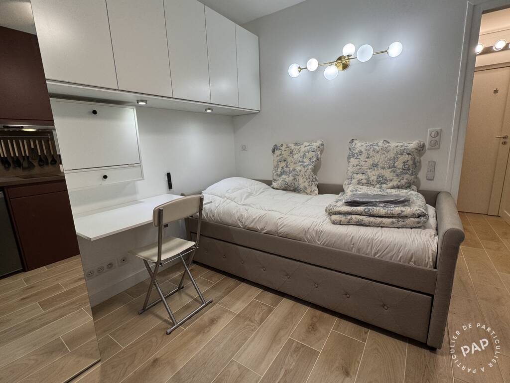 Appartement Place du Maréchal de Lattre de Tassigny à Paris