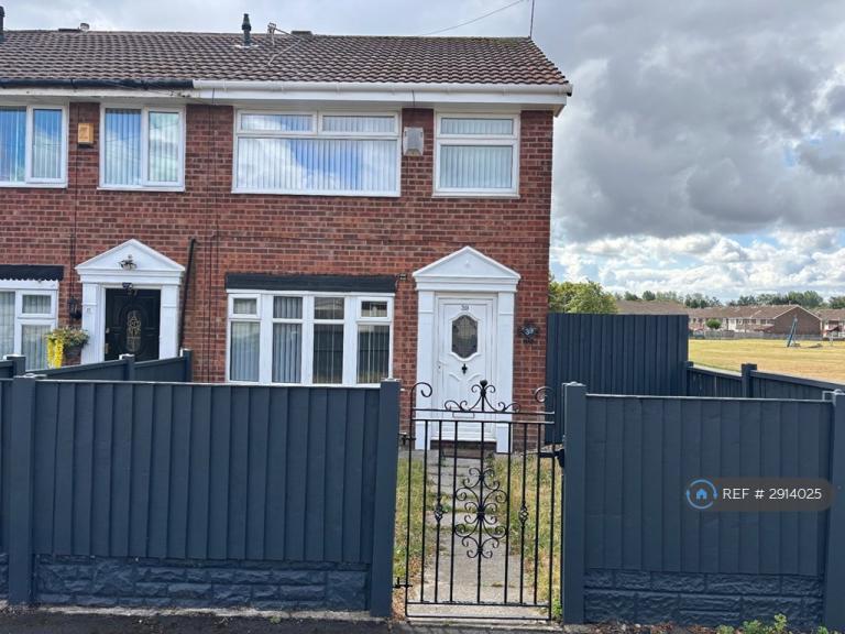House Alma Close in Kirkby