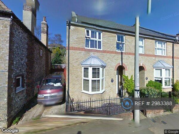 House Lower Road in Dover
