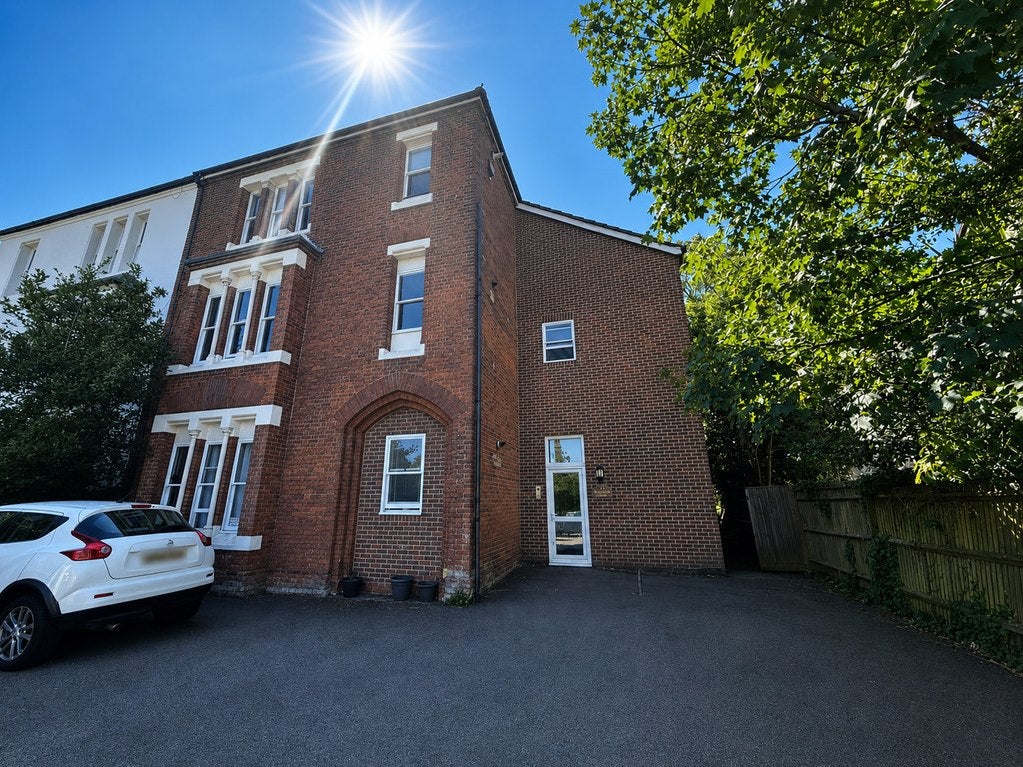 Flat Ash Close in Gosport