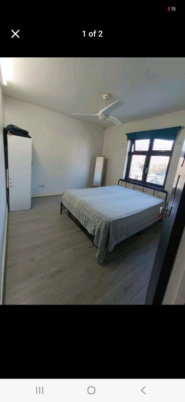 Room Flanders Road in Greater London