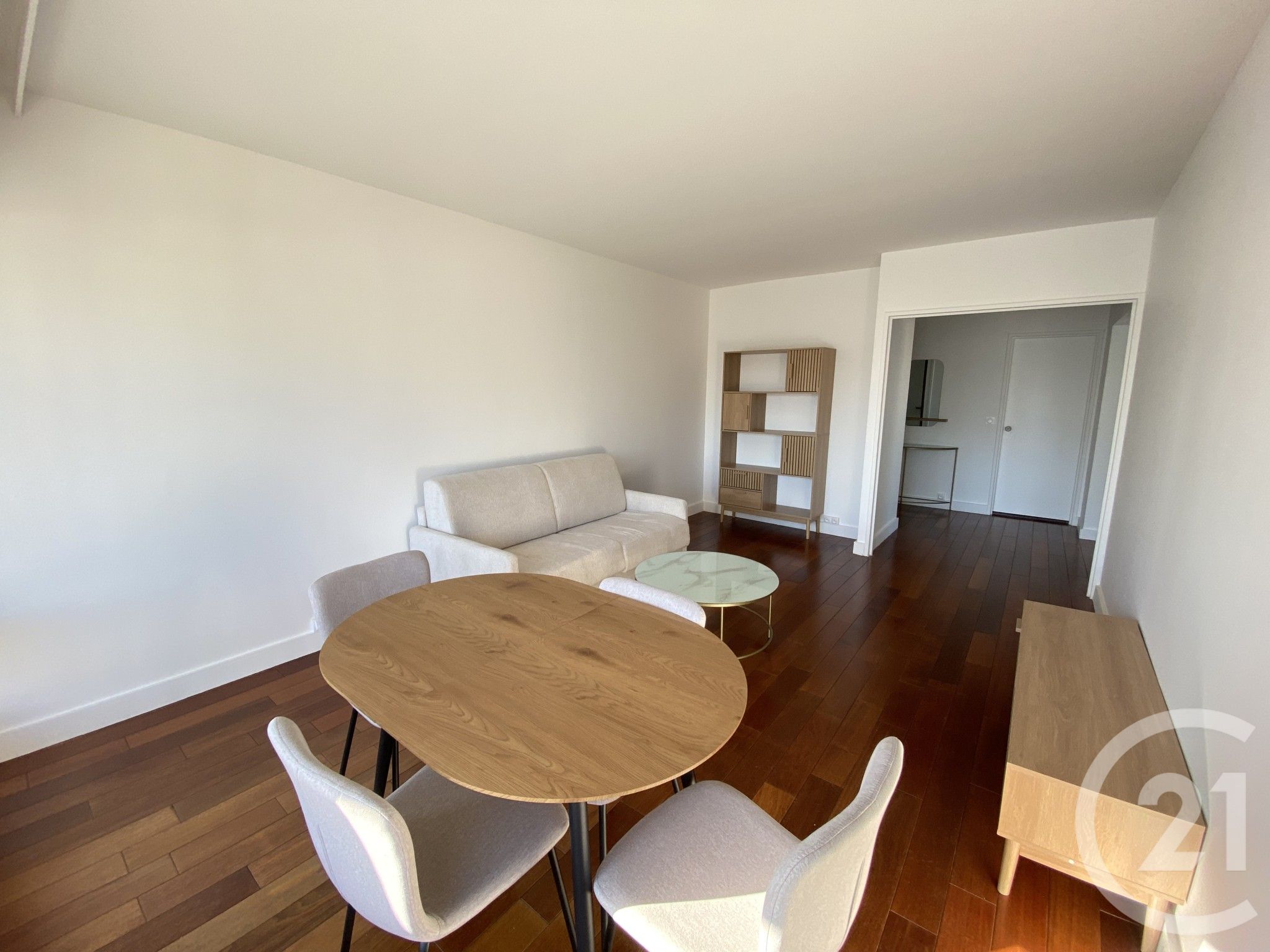 Appartement Avenue d'Italie à Paris