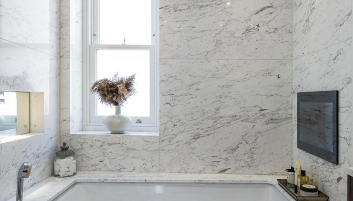 Flat Prince of Wales Terrace in Greater London