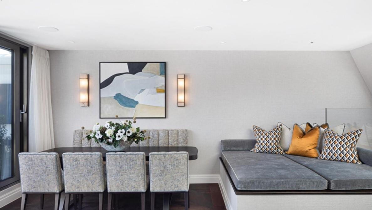 Flat Prince of Wales Terrace in Greater London