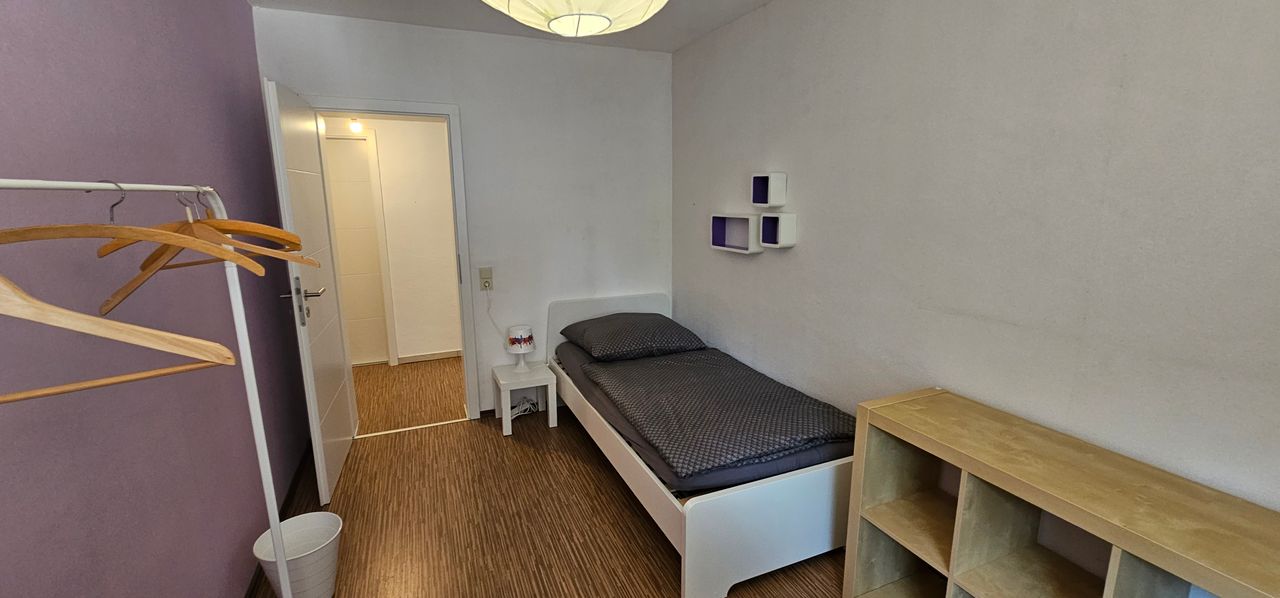 Zimmer Taunusstraße in Ravolzhausen