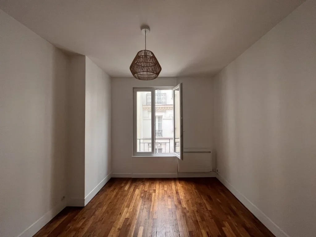Flat Rue du Cherche-Midi in Paris