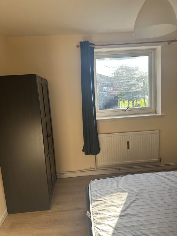 Room Plymouth Grove in Manchester