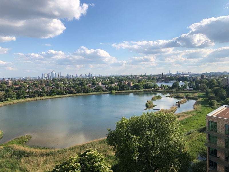 Room Newnton Close in Greater London