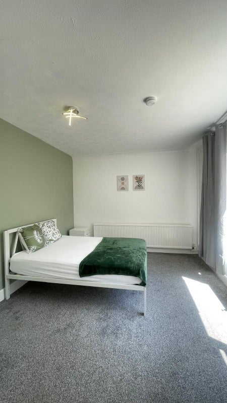 Room Gervis Road in Bournemouth