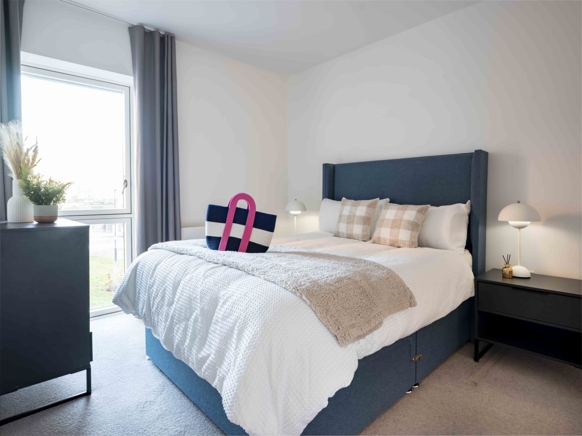 Flat Barking Wharf Square in Greater London