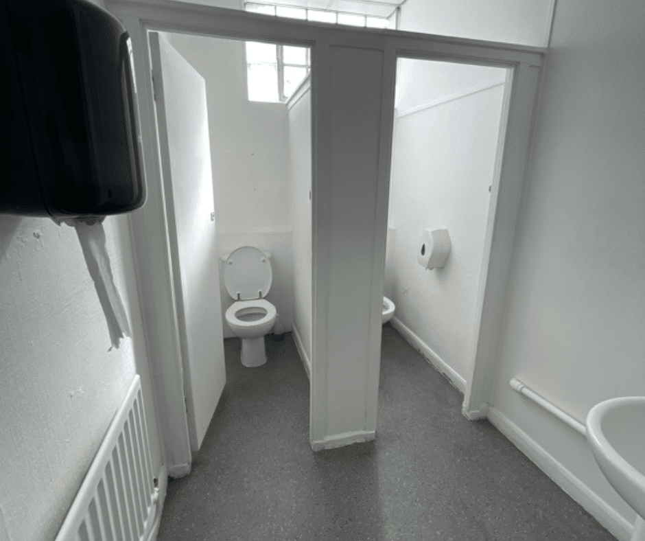 Room Leighton Place in Greater London