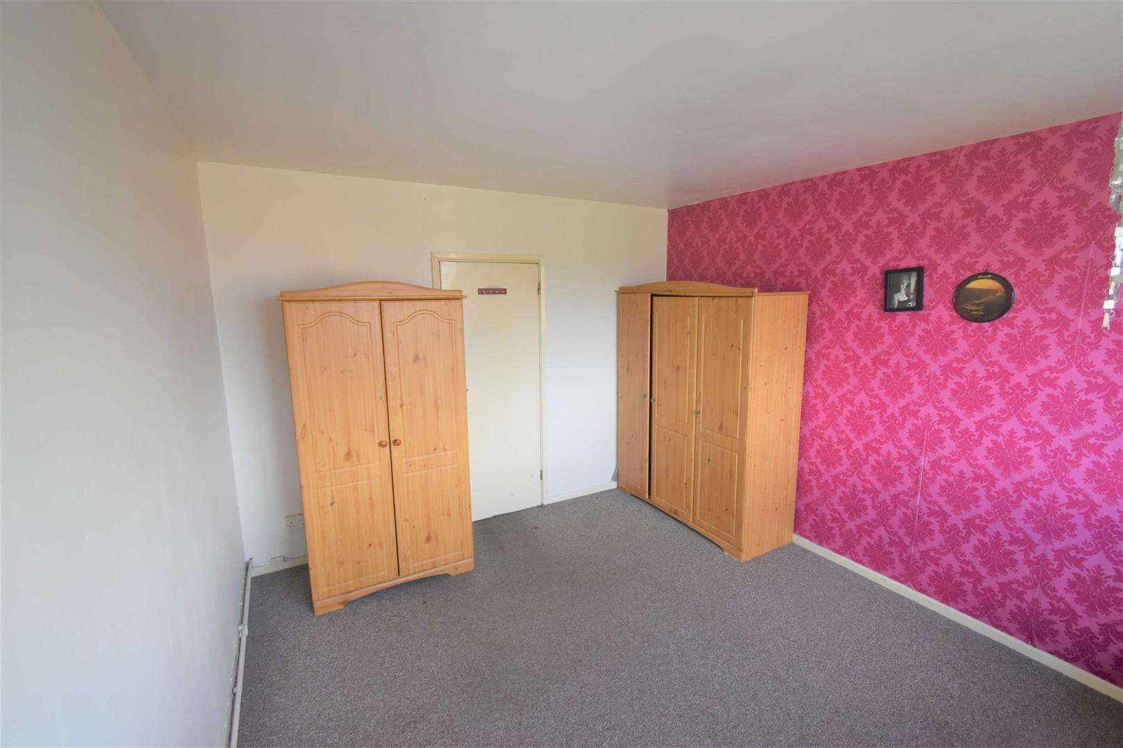 Flat Bedale Walk in Dartford