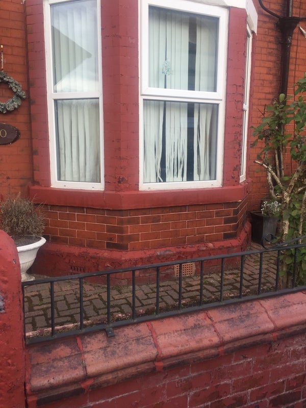 House Gladstone Road in Salford