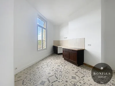 Flat Rue Victor Hugo in Avignon