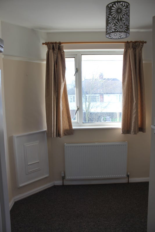 Room Station Close in Greater London