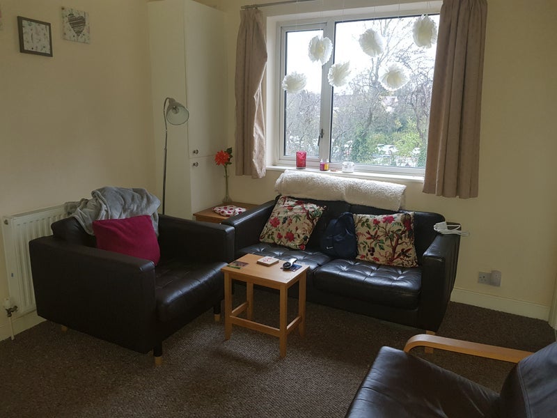 Room Station Close in Greater London
