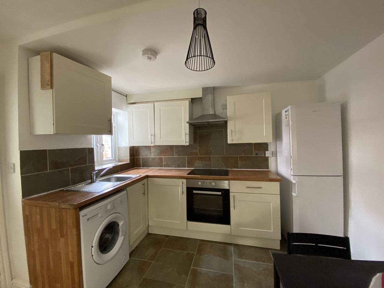 Flat Cyprus Road in Leicester