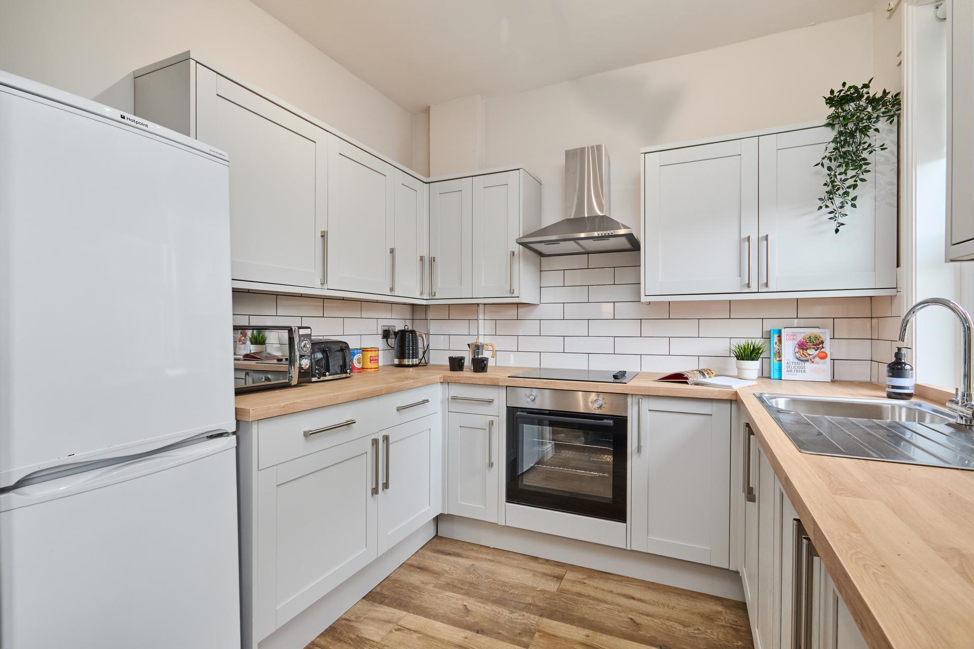 Room Delph Lane in Leeds