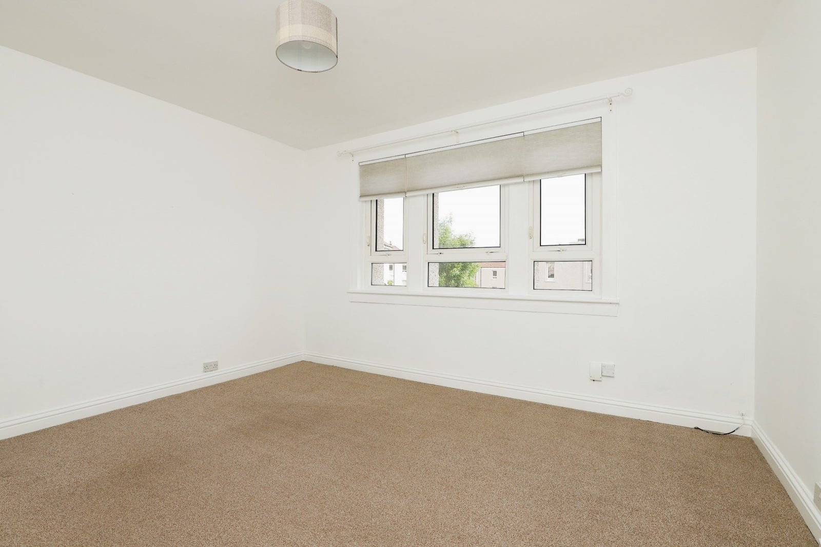 Flat Belmont Road in Paisley