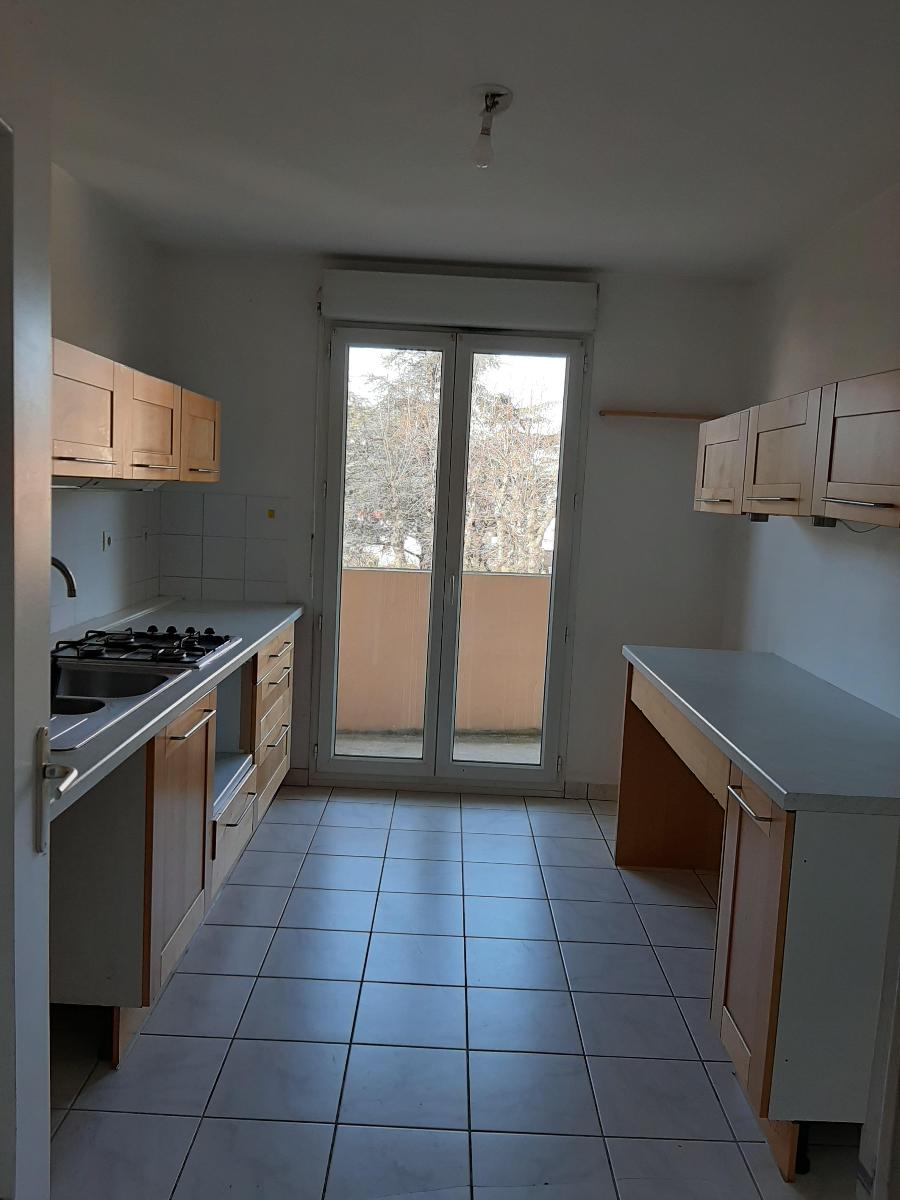 Appartement Rue de la Chaux à Andrézieux-Bouthéon