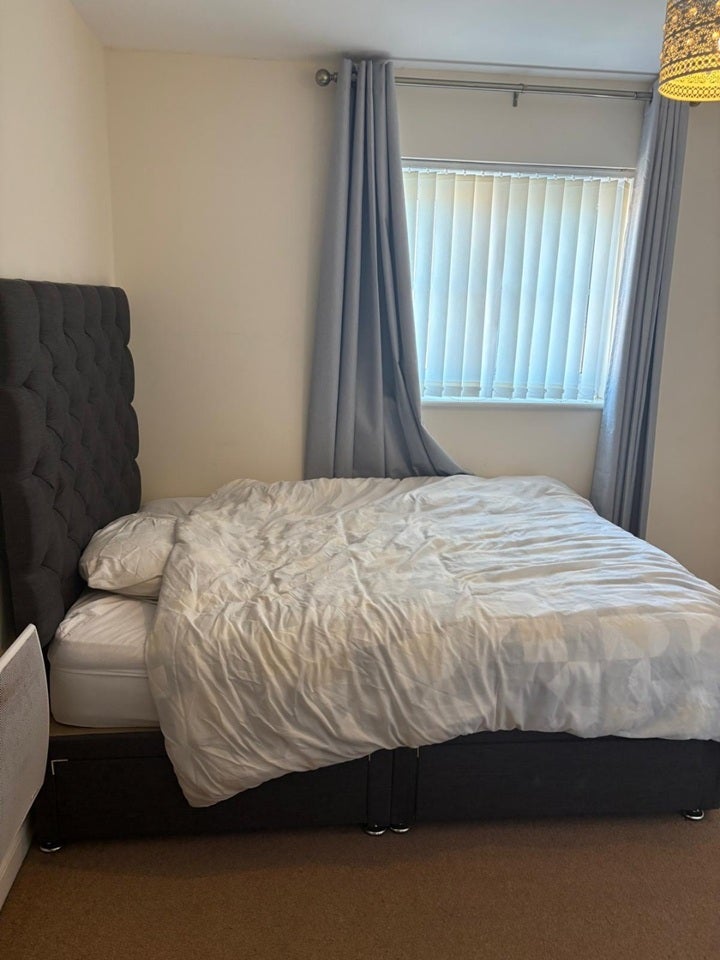 Room Brookhey in Tameside