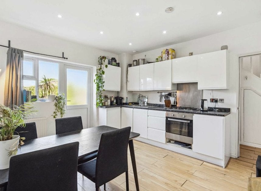 House Bloemfontein Road in Greater London