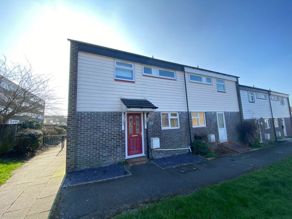 House Mercury Close in Southampton