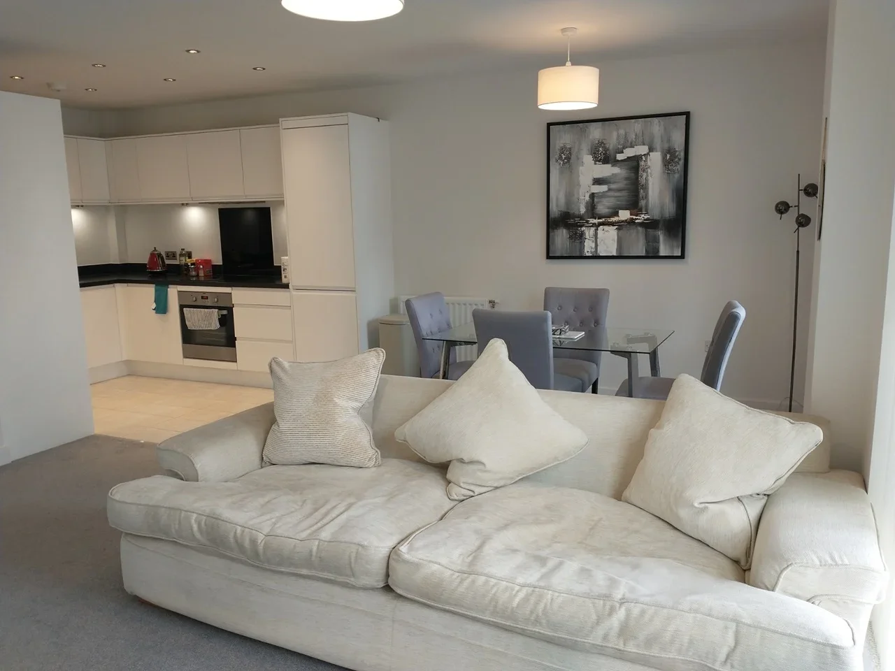 Flat Greenwich High Road in Greater London